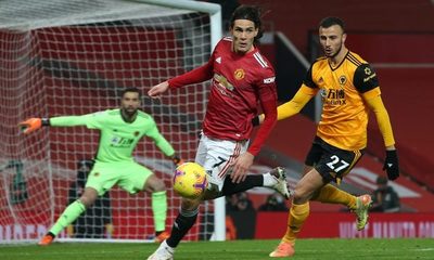 Tres fechas de suspensión para Cavani por el “Gracias negrito”