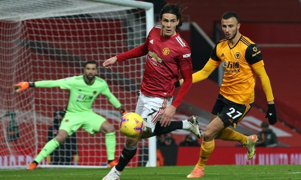 Tres fechas de suspensión para Cavani por el “Gracias negrito”