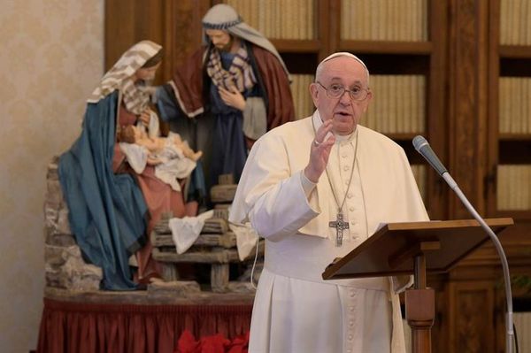 El Papa dice que Maradona era un poeta en el campo pero un hombre frágil - Mundo - ABC Color