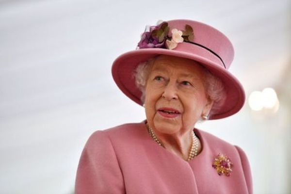 Isabel II, la monarca récord: a los 94 años, superó el confinamiento, sorteó el Brexit y el Megxit, y es la más popular de la realeza británica