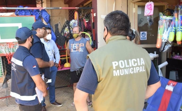 HOY / Tributación y municipalidad fiscalizan puestos de venta en Eusebio Ayala