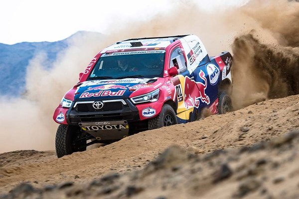 Al-Attiyah y Brabec ganan la 'etapa prólogo' del Rally Dakar