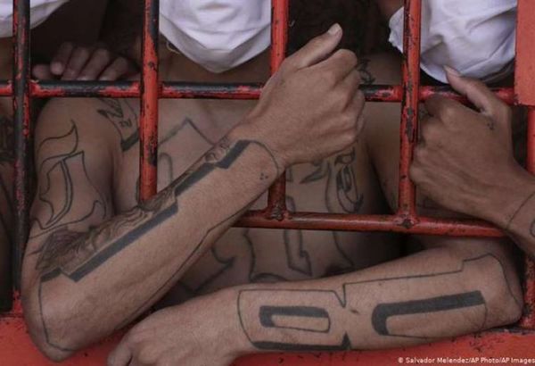 El Salvador registró menos homicidios en 2020, pero sigue siendo uno de los países más violentos del mundo