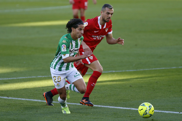 Todo igualado en el clásico sevillano