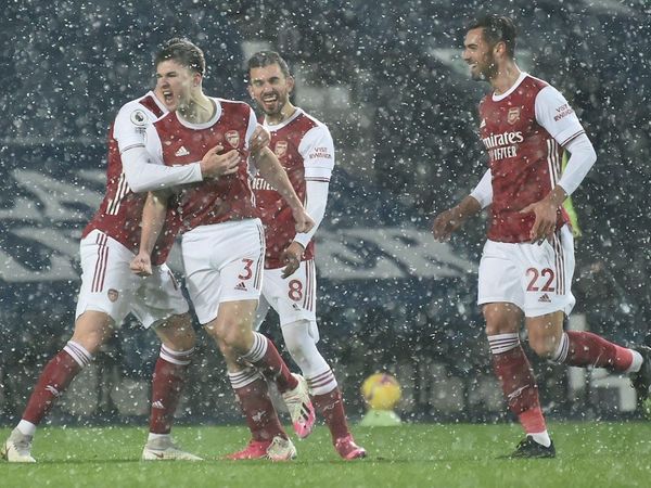 El Arsenal prosigue su remontada