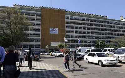 IPS: Médicos fueron desvinculados por término del contrato laboral - Nacionales - ABC Color