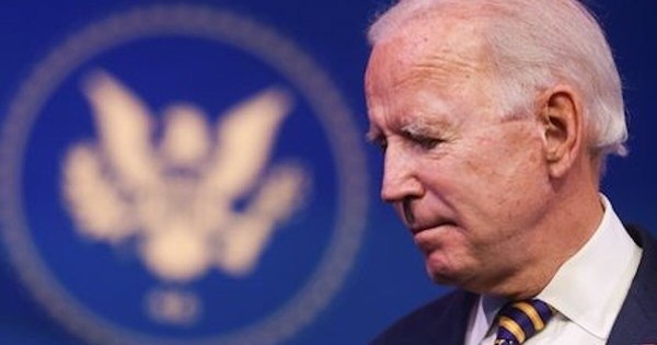 La Nación / Once senadores le niegan victoria a Biden