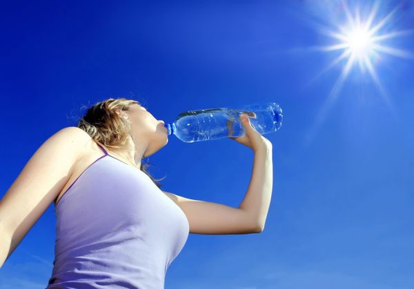 Salud Pública: En el calor, hidrátese con agua, frutas y verduras - ADN Digital