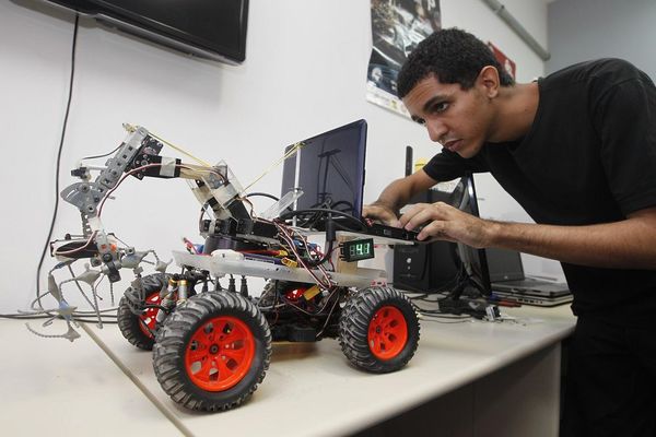Cursos gratuitos de robótica en vacaciones