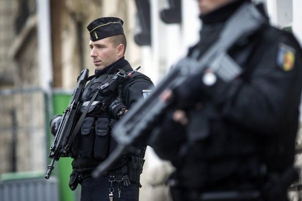 Francia frustró dos atentados islamistas en 2020 - Mundo - ABC Color