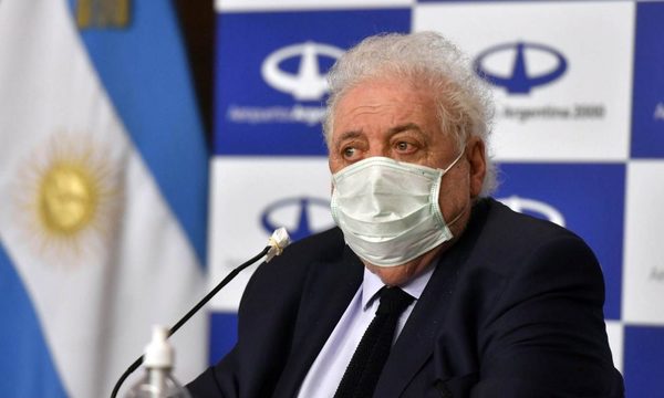 Ministro argentino desmiente «efectos adversos masivos» en inmunizados con vacuna rusa