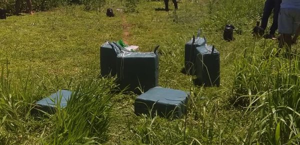 Paquetes abandonados contenían cocaína - Nacionales - ABC Color