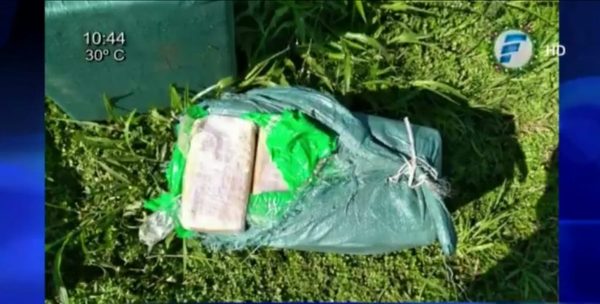 Santaní: Enfrentamiento entre agentes policiales y presuntos narcotraficantes | Noticias Paraguay