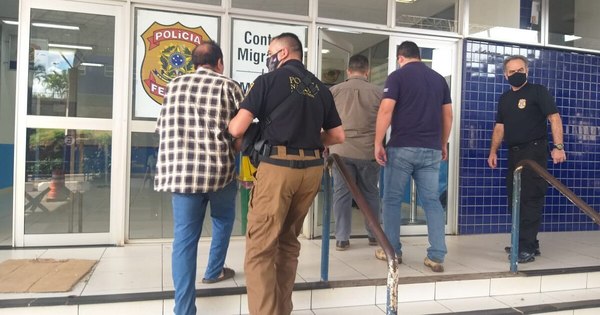 La Nación / En menos de 24 horas dos brasileños fueron entregados a la Policía Federal