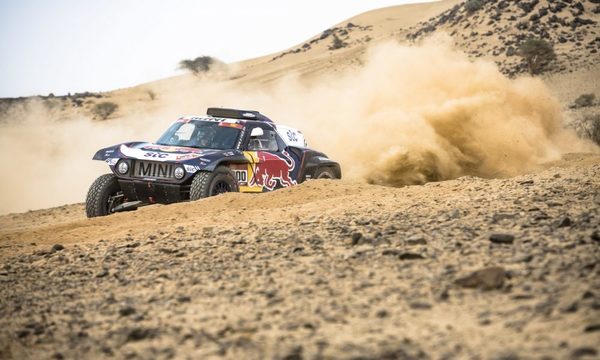 Dakar: Sainz lidera la primera etapa