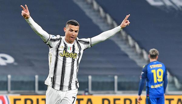 Juventus castiga al Udinese y Cristiano firma una nueva marca