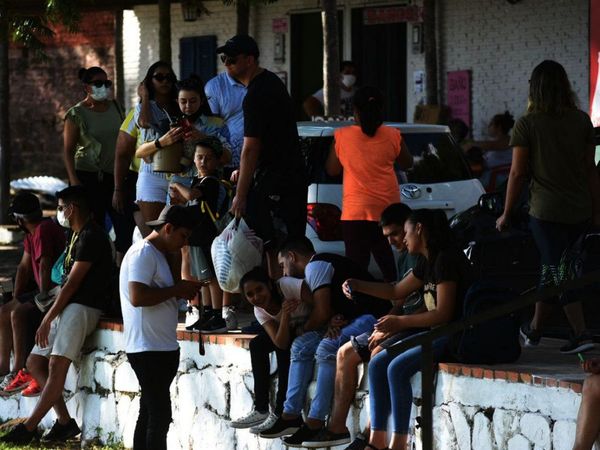 Relajamiento se intensifica en días feriados en ciudades veraniegas
