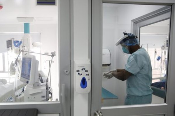 Médicos de Uruguay advirtieron sobre el posible colapso de las terapias intensivas ante el aumento de casos de Covid » Ñanduti