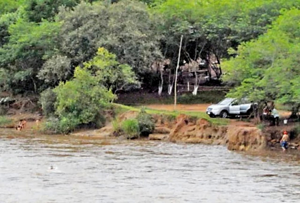 Hallan cadáver de un hombre en estado de descomposición en aguas del río Monday