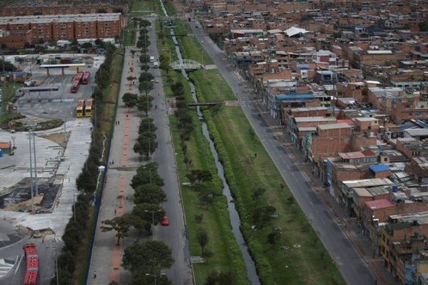 Capital de Colombia decreta cuarentena en tres zonas por pandemia de coronavirus