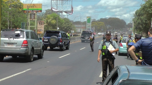 Patrulla Caminera registró gran cantidad de vehículos en ruta al cierre del Operativo Retorno | .::Agencia IP::.