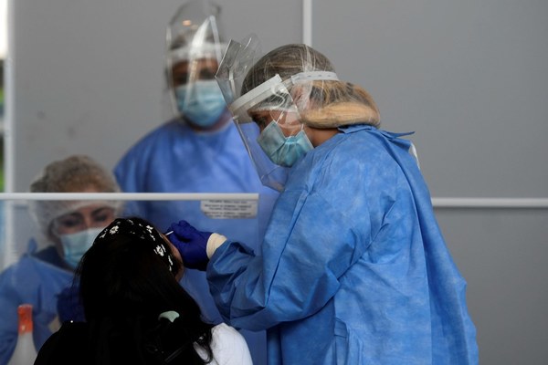 Preocupa aumento de casos de coronavirus cuando "recién comienza la campaña de vacunación" | .::Agencia IP::.