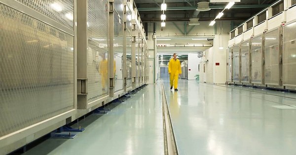 La Nación / Irán inicia el proceso para enriquecer uranio a 20%