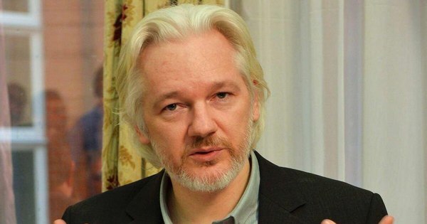 La Nación / Más de diez años de saga judicial en torno a Julian Assange