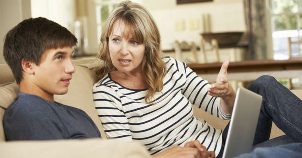 ‘Ya no te quiero’: así debes responder a tu hijo adolescente cuando te diga esa frase - C9N
