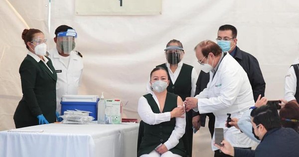 La Nación / COVID-19: México cumple más del 20% de su primera fase de vacunación