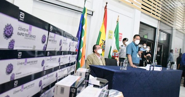 La Nación / Vacuna de AstraZeneca llegará a Bolivia a fines de marzo