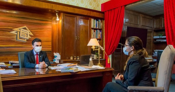 La Nación / Autoridades estudian compensación por predio de Tacumbú y otros centros penitenciarios