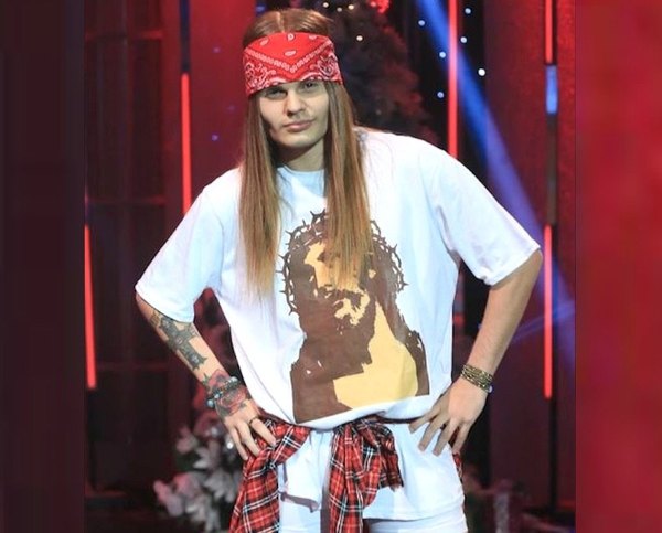 Crónica / Axl Rose paraguayo quiere el rekutu en programa de canto chileno