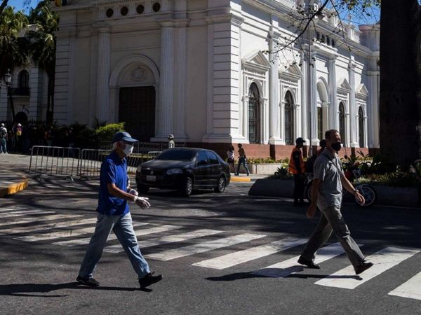 Chavismo recupera control del Parlamento venezolano