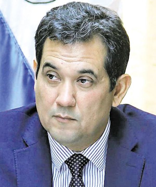 Grupo colorado busca un precandidato para Asunción - Nacionales - ABC Color