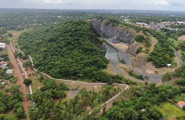 Un fallo de la Corte  permite a Ñemby recuperar su cerro emblemático - Nacionales - ABC Color