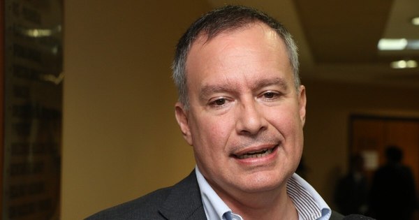 La Nación / Senador considera importante declarar de interés la compra de vacunas contra el COVID-19