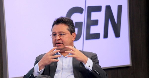 La Nación / Gustavo Leite: “Lo que muestra el Washington Post es la punta del iceberg”