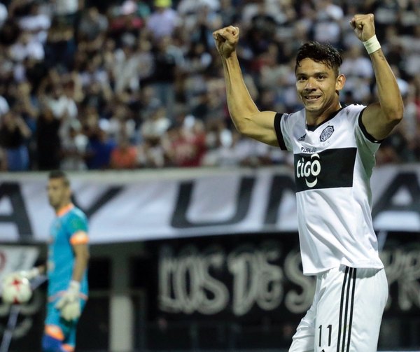 Olimpia quiere traer de vuelta a un conocido goleador