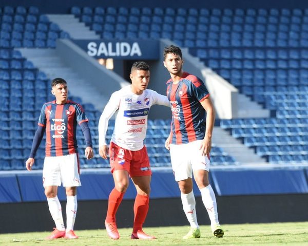 Retorno del público a las canchas recién se definirá a fin de mes - Megacadena — Últimas Noticias de Paraguay