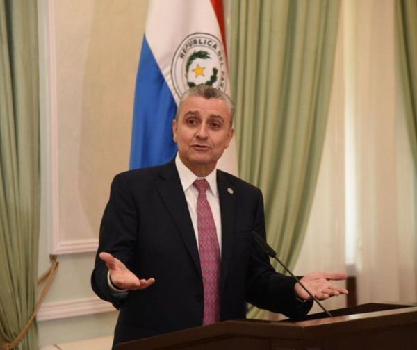 Villamayor habló sobre el presunto negociado del Ejecutivo con Guaidó