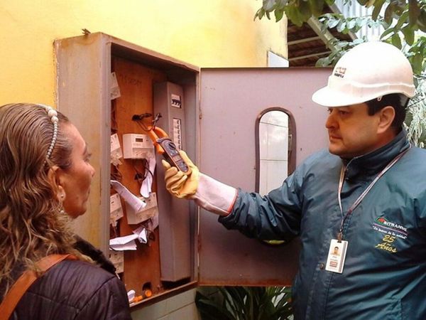 ANDE comenzó a cortar la energía a morosos