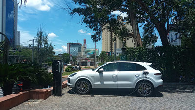 Diesa instala cargadores eléctricos Porsche en puntos estratégicos