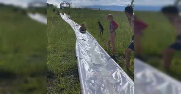El estrepitoso ‘aterrizaje’ de Elsa Pataky tras lanzarse por un improvisado tobogán de agua - C9N