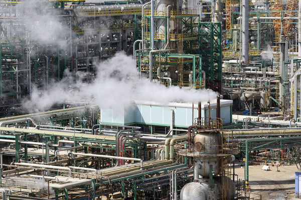 Firmas de Corea del Sur y EE.UU., interesadas en la mayor refinería de Ecuador - MarketData