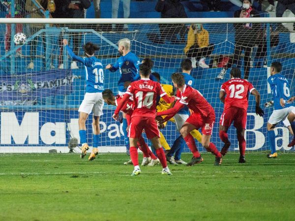 El Sevilla resuelve en momentos psicológicos