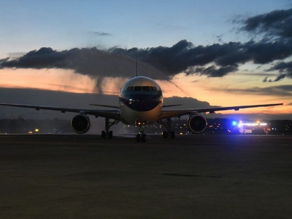 Empezó nueva etapa comercial con EEUU con vuelos a Miami
