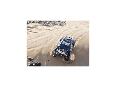 Sainz se complica y Nasser es el líder