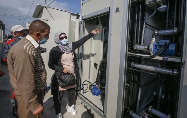 Una empresa israelí transforma el aire de Gaza en agua - Tecnología - ABC Color