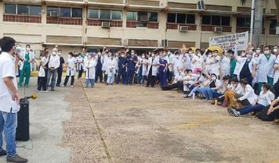 Médicos de IPS levanta huelga anunciada para el lunes